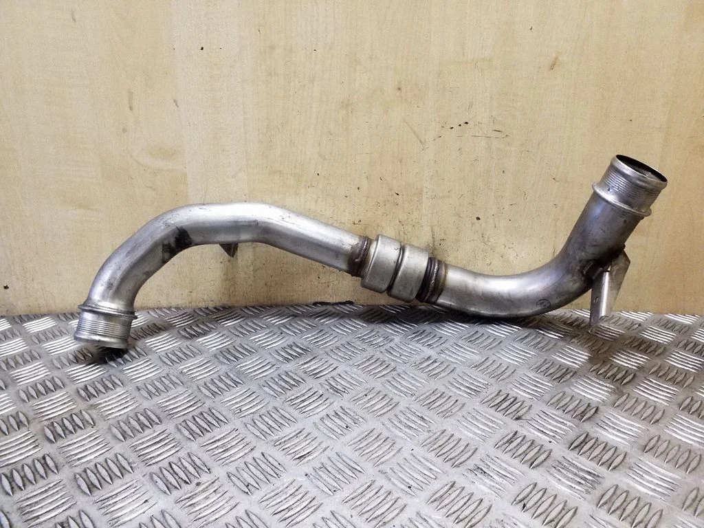 Wąż / rura intercoolera 059145731BC