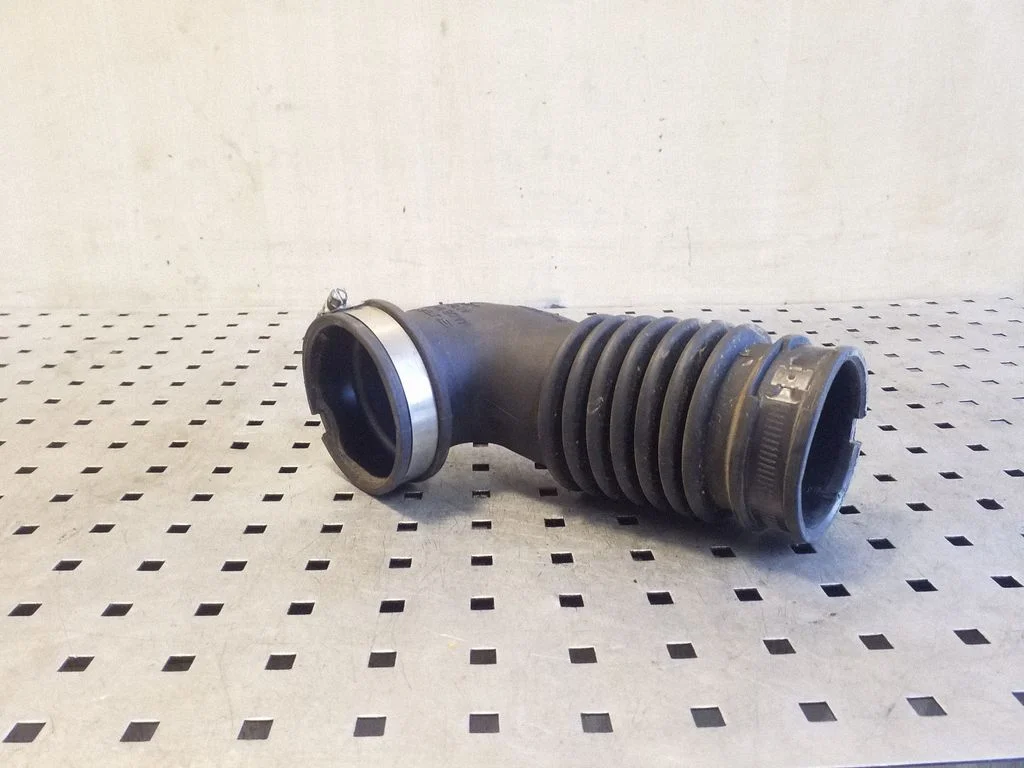 Wąż / rura intercoolera – Subaru Outback (2009-2014)