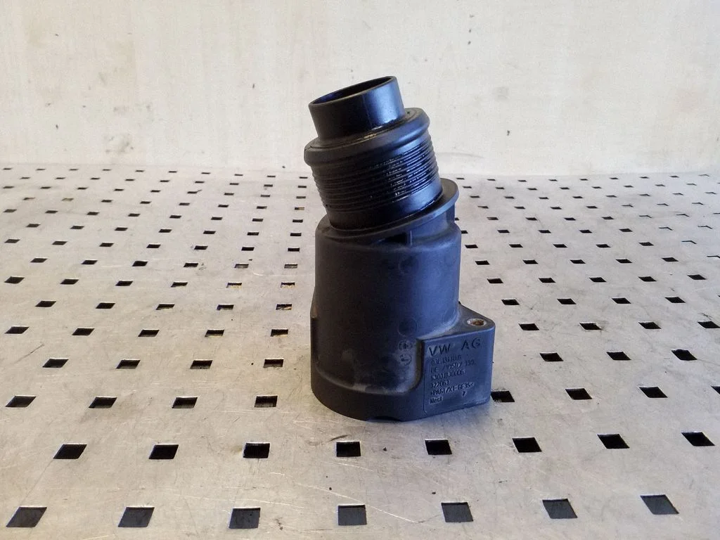 Intercooler hose/pipe 03L131111G