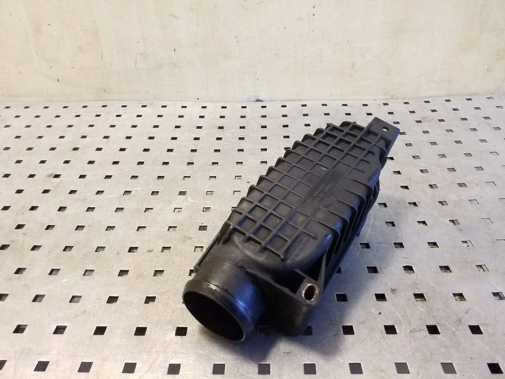 Intercooler hose/pipe 4H206K770BB