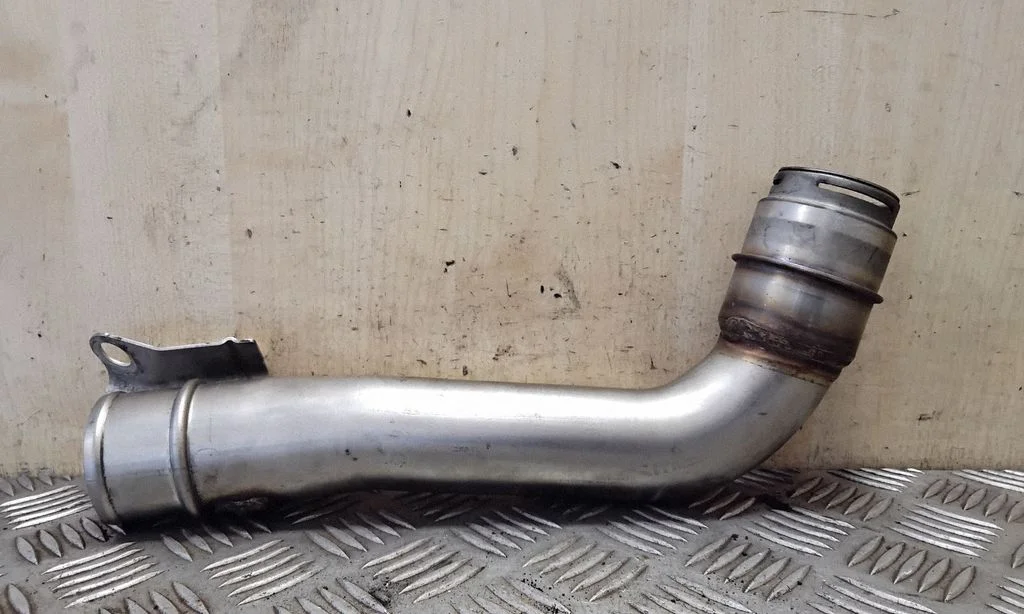 Intercooler hose/pipe 11460JD70B