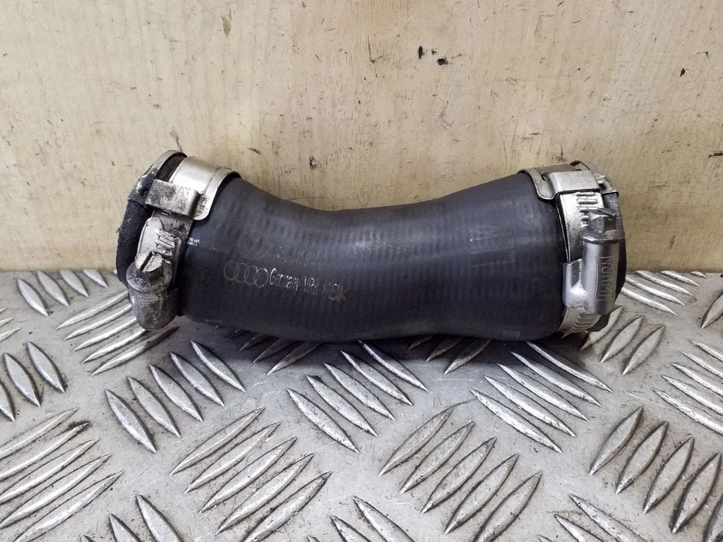 Intercooler hose/pipe 4F0145944G
