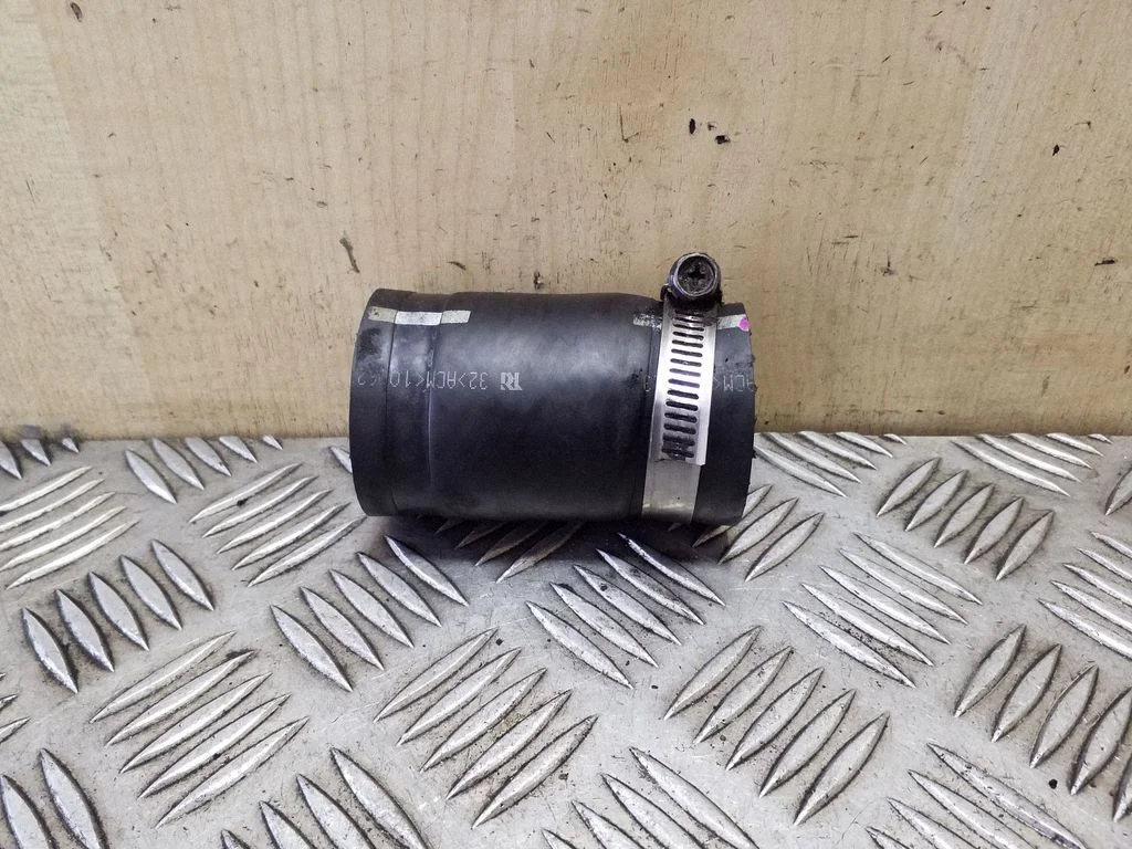 Intercooler hose/pipe