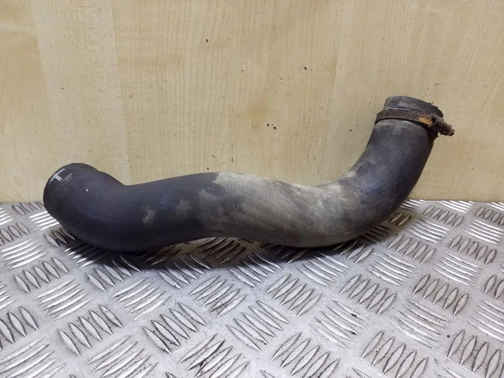 Wąż / rura intercoolera BG916C646BA