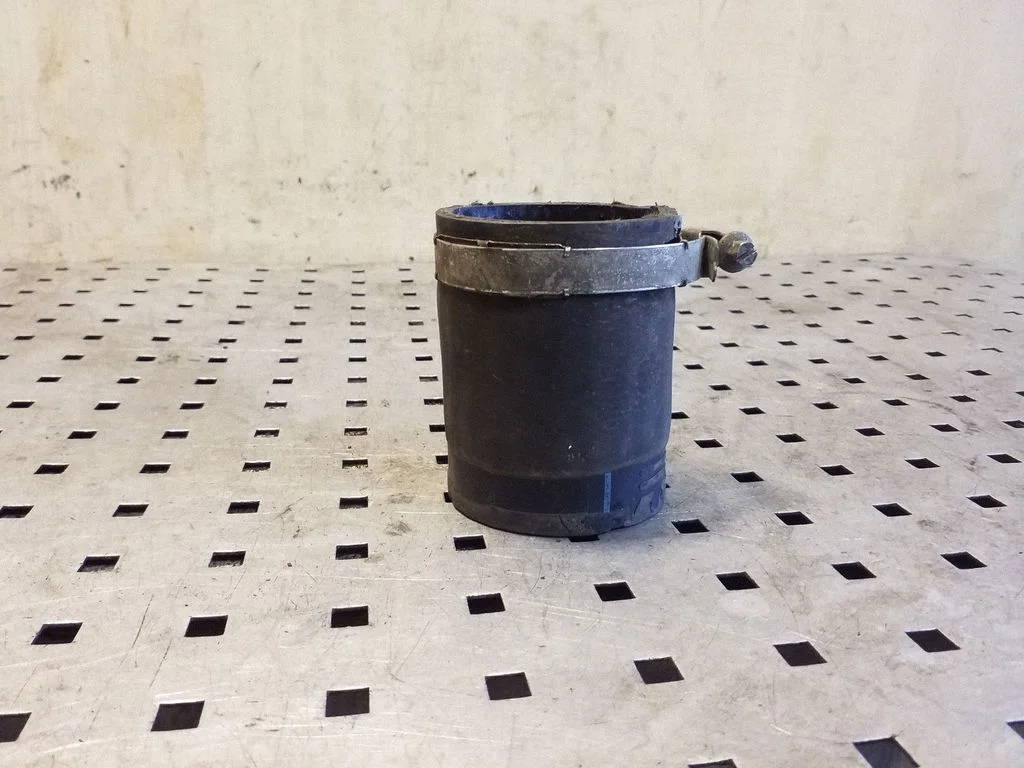 Intercooler hose/pipe
