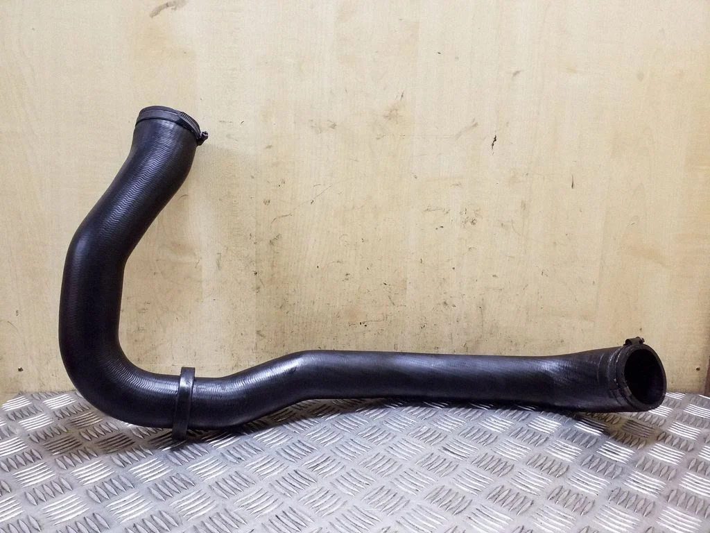 Intercooler hose/pipe 9G916K863BC