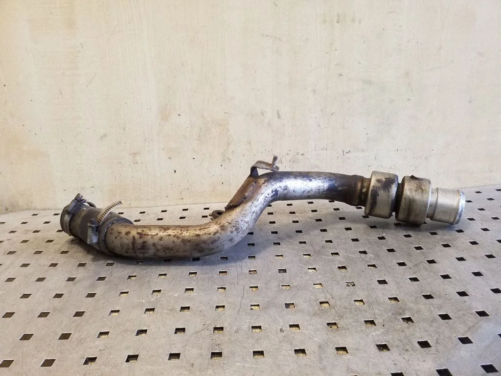 Intercooler hose/pipe