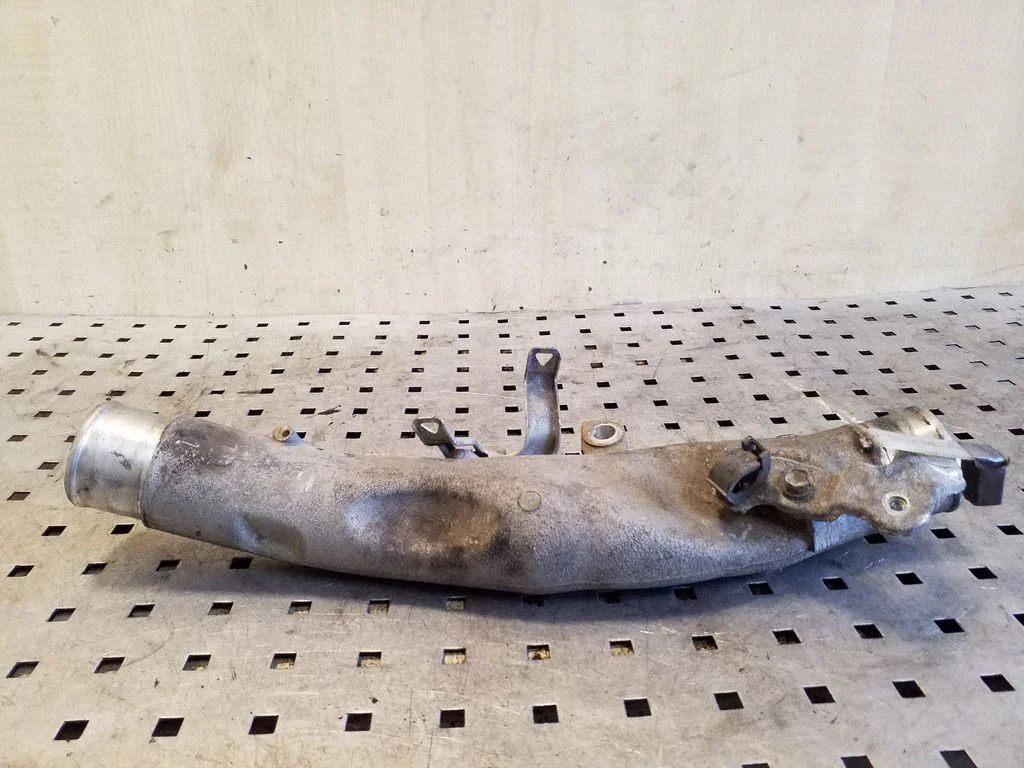 Intercooler hose/pipe