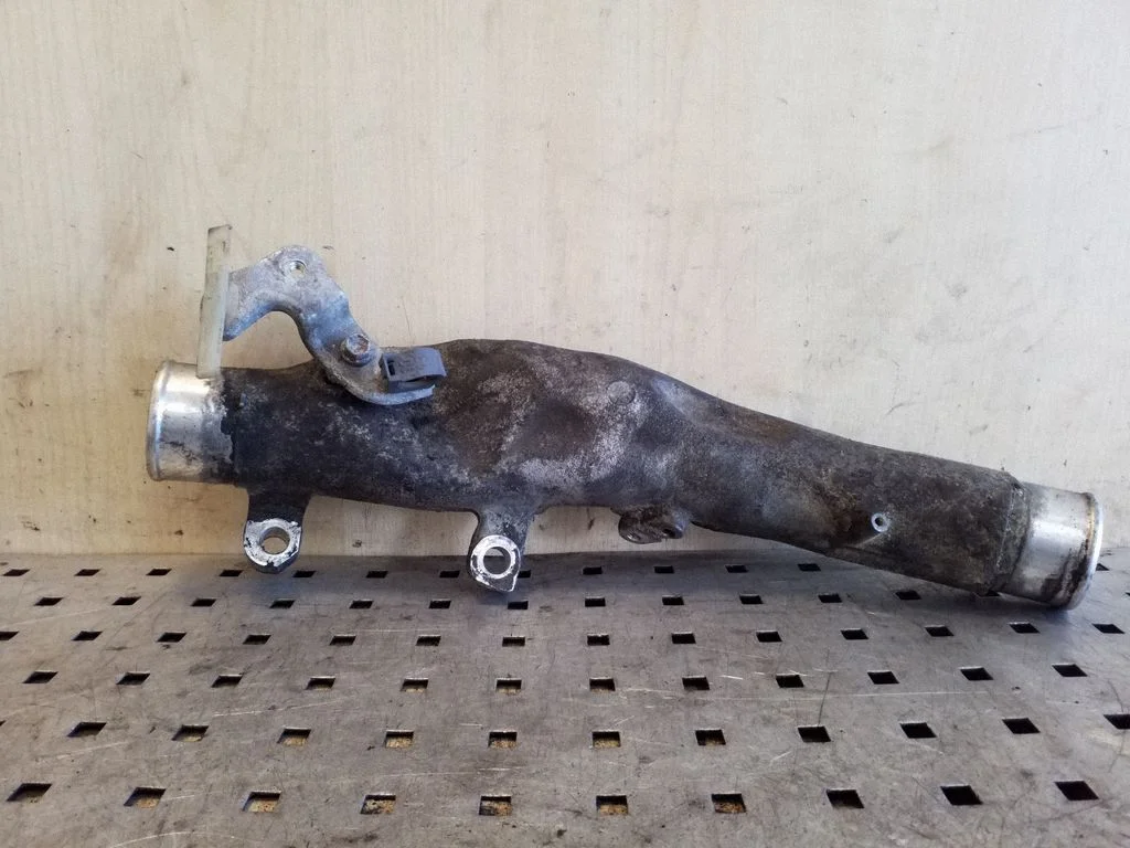 Intercooler hose/pipe