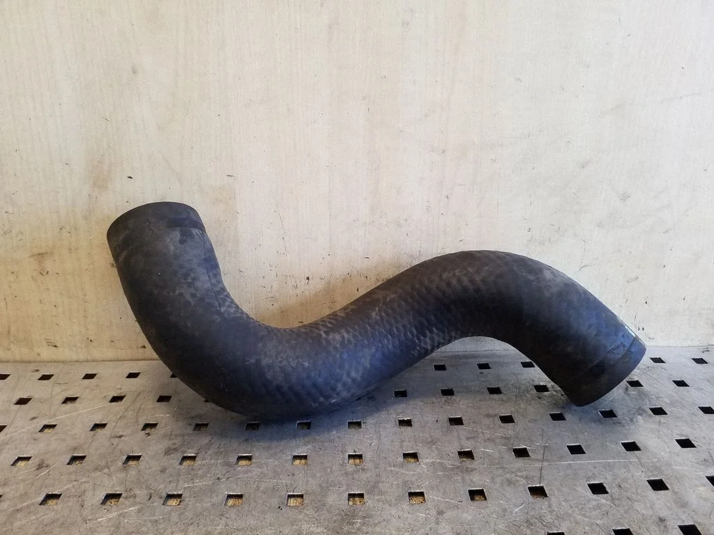 Intercooler hose/pipe