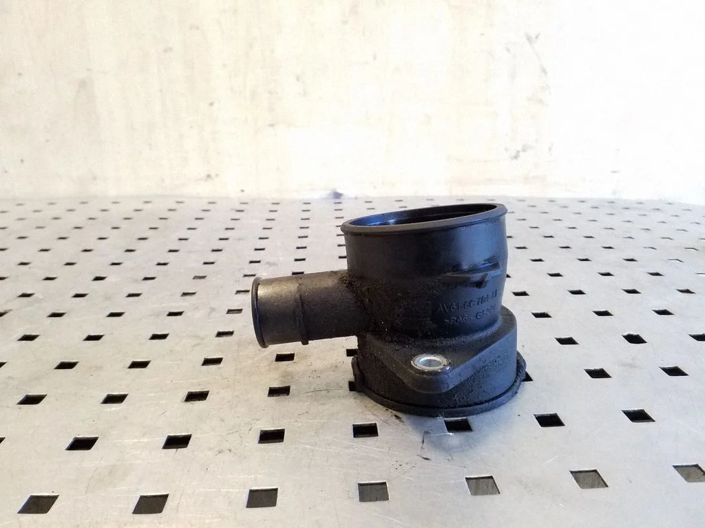 Intercooler hose/pipe AV616C784AE