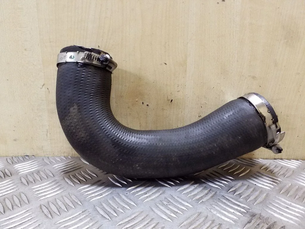Intercooler hose/pipe – Audi Q5 SQ5 8R (2008-2017)