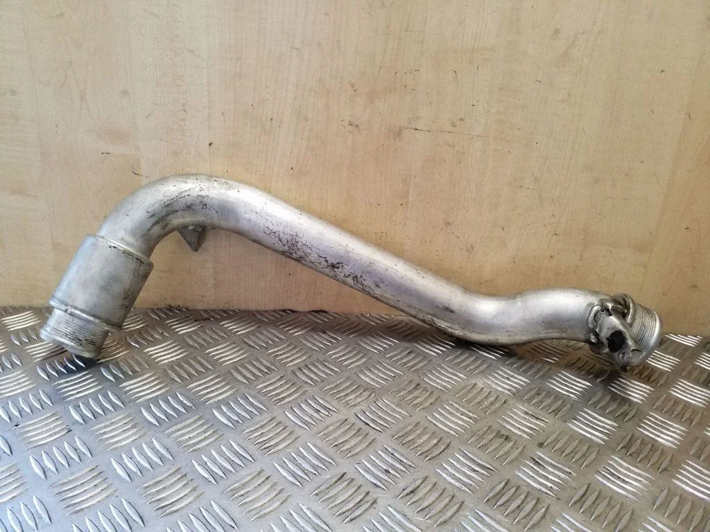 Intercooler hose/pipe 059145731 – Audi A8 S8 D4 4H (2010-2016)