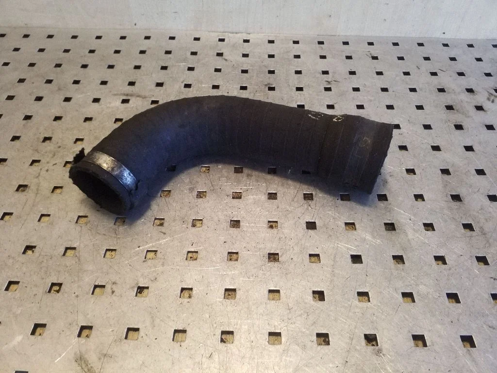 Intercooler hose/pipe 8200065740