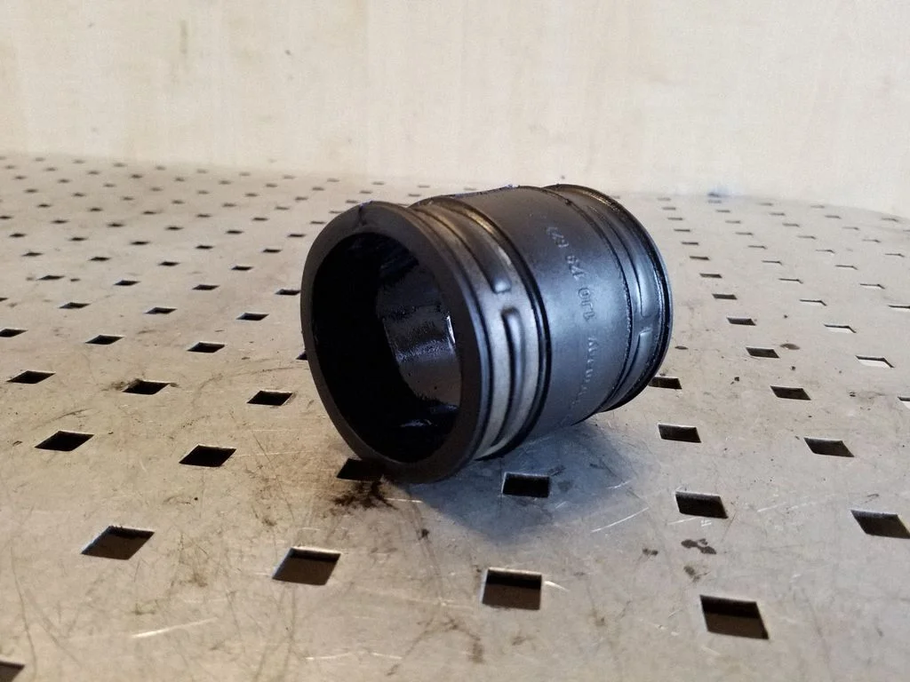 Intercooler hose/pipe 1J0129627A