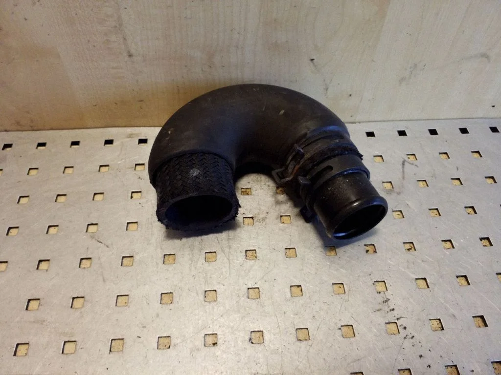 Intercooler hose/pipe 2826227800