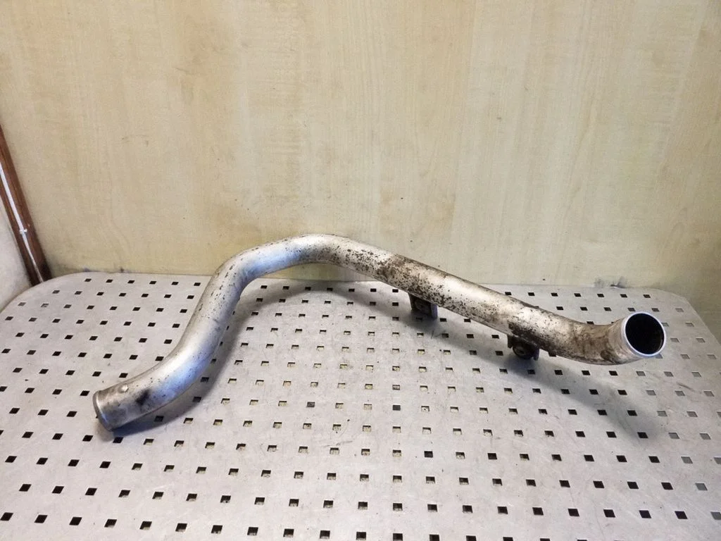 Intercooler hose/pipe
