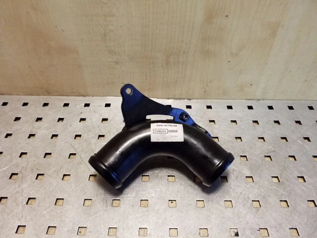 Intercooler hose/pipe AV616C750AE – Ford Focus (2010-2017)