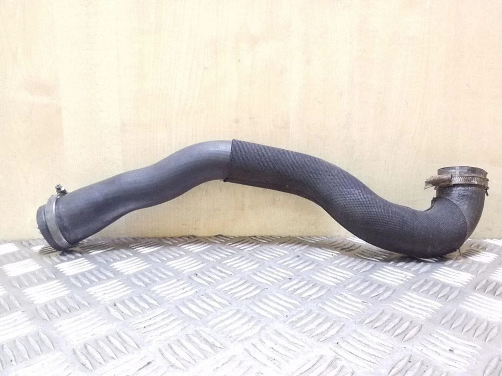 Intercooler hose/pipe AV616K863HF – Ford Focus (2010-2017)