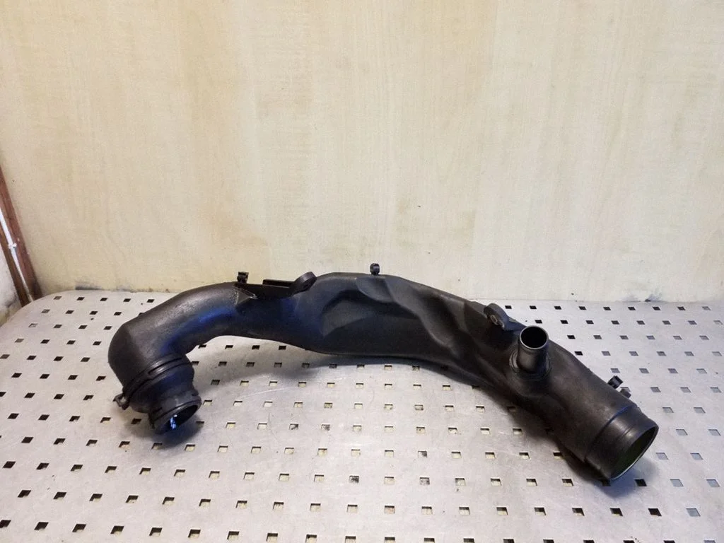 Intercooler hose/pipe 1J0129654AC