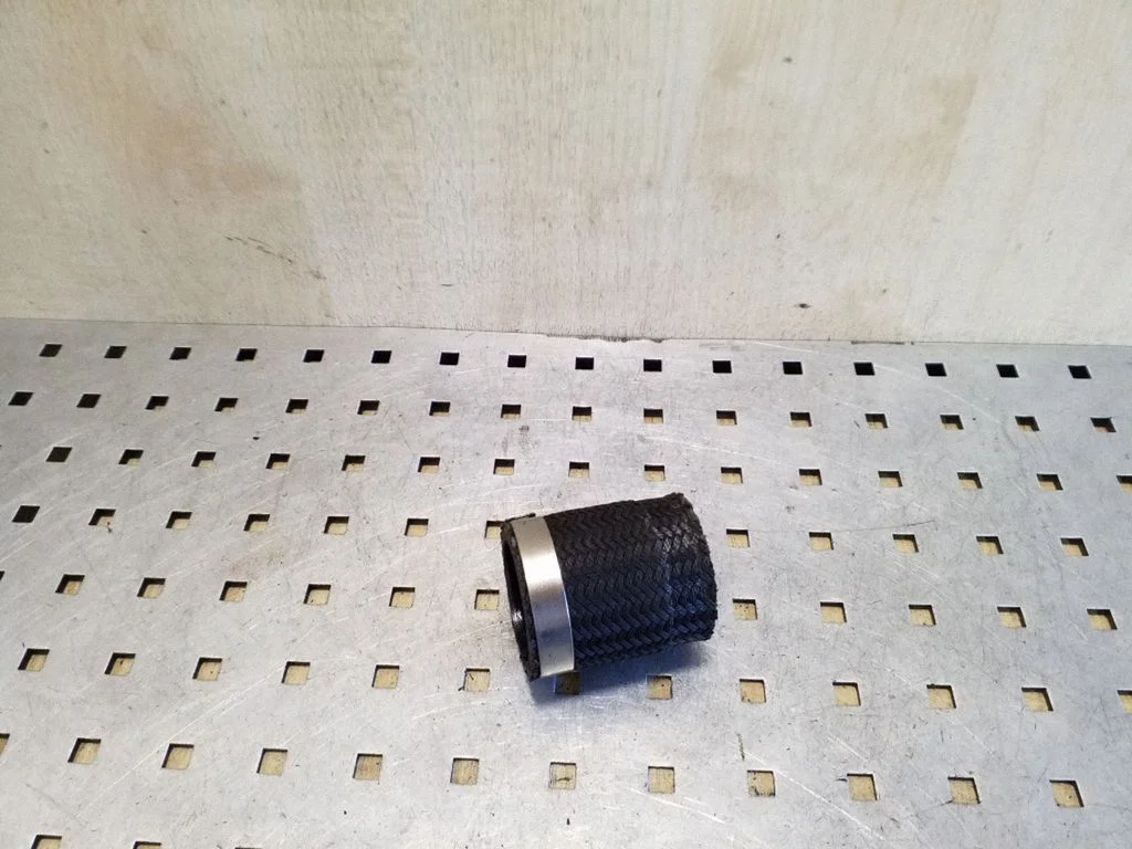 Intercooler hose/pipe