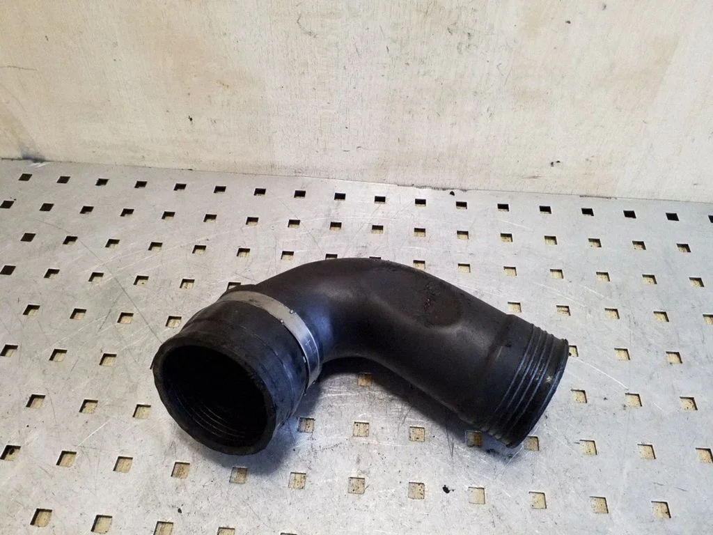 Intercooler hose/pipe 30751920