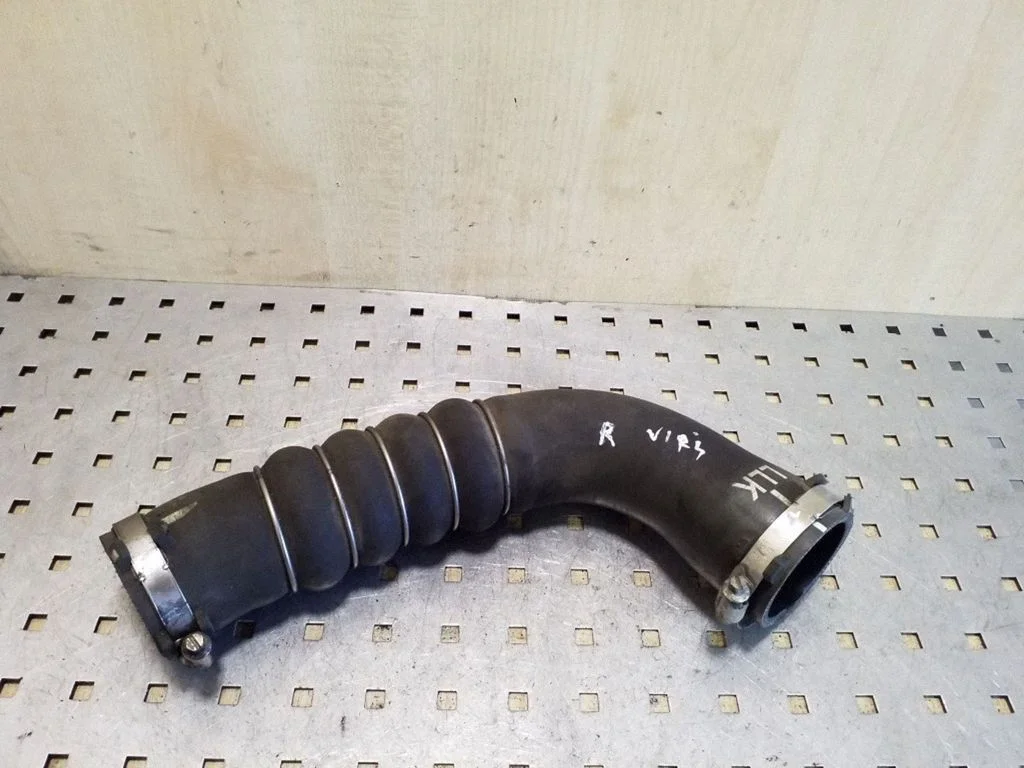 Intercooler hose/pipe 4F0145738F