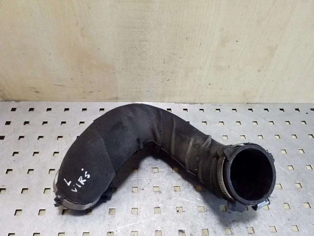 Intercooler hose/pipe 4F0145737K