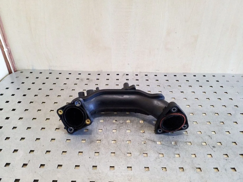 Intercooler hose/pipe 9674942390 – Ford Focus (2010-2017)