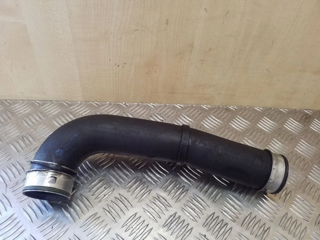 Wąż / rura intercoolera