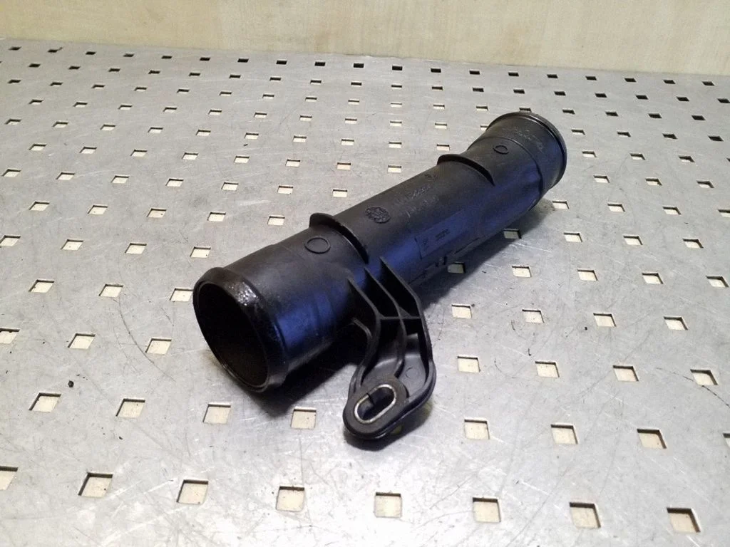 Intercooler hose/pipe 144609787R