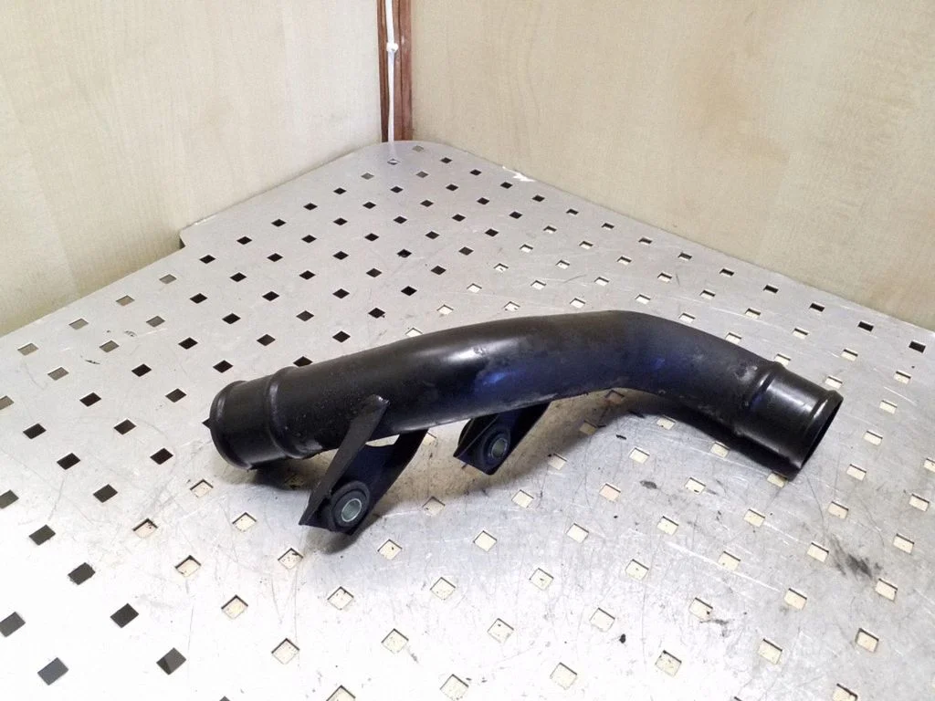 Intercooler hose/pipe