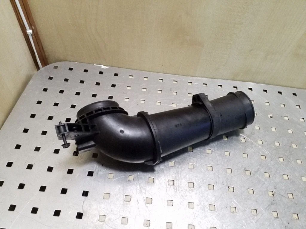 Intercooler hose/pipe 7689484400