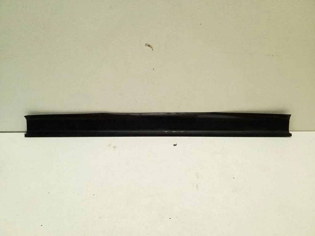 Intercooler air guide/duct channel – Opel Zafira C (2011-2019)