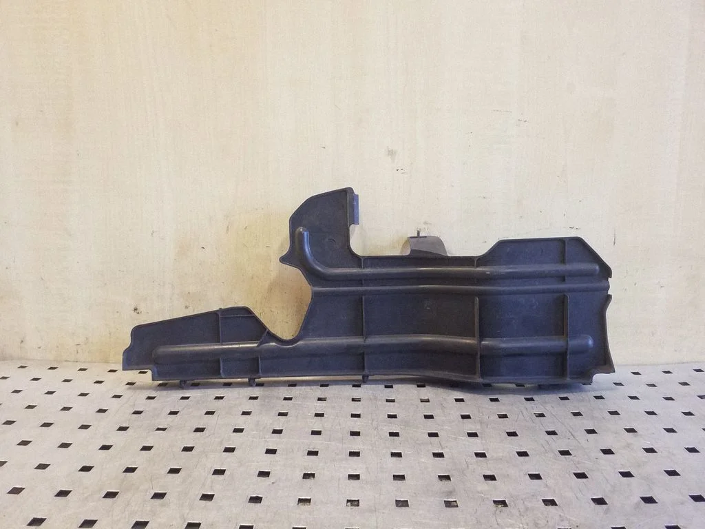 Intercooler air guide/duct channel 532850F020