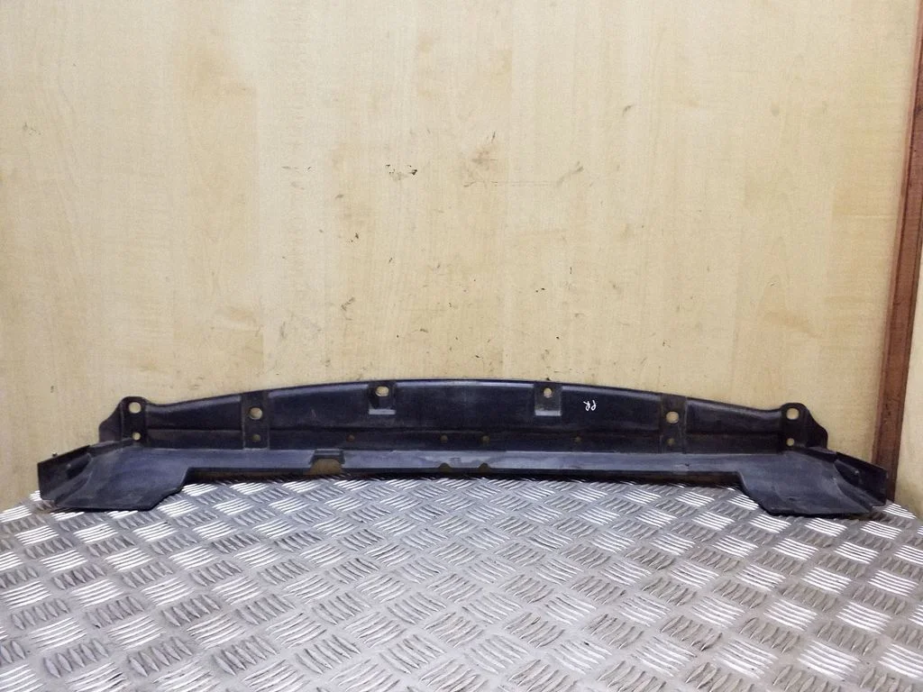 Intercooler air guide/duct channel 57731AG590