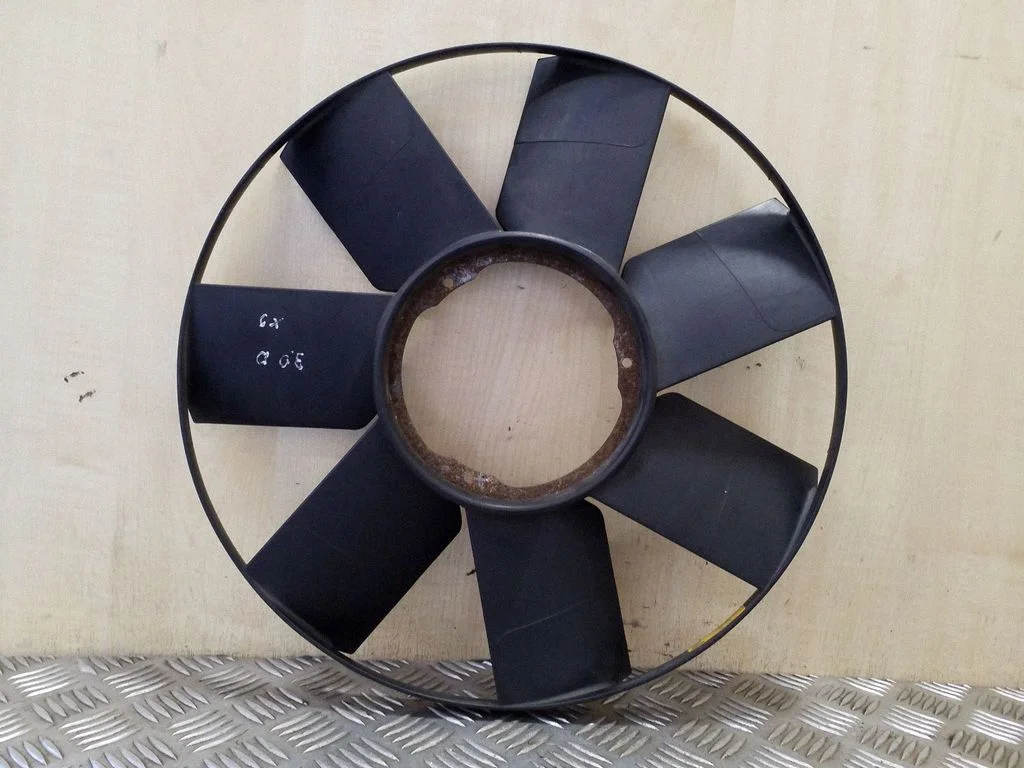 Ventilaatori tiivik – BMW X5 E53 (1999-2006)