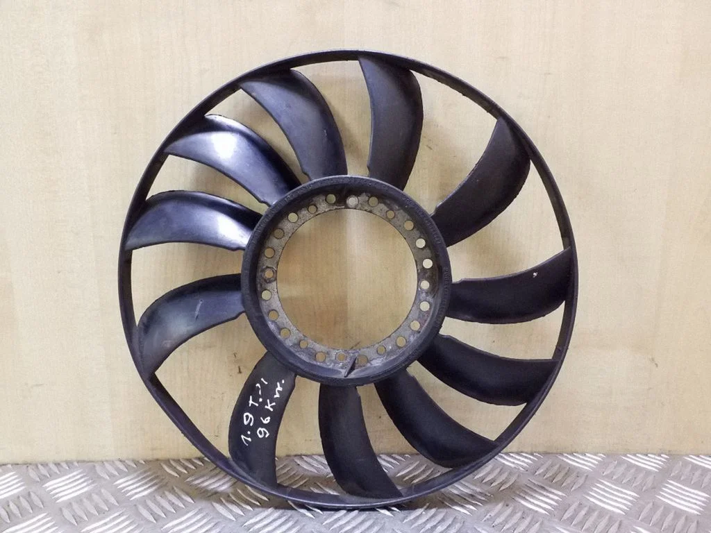 Ventilaatori tiivik 058121301D