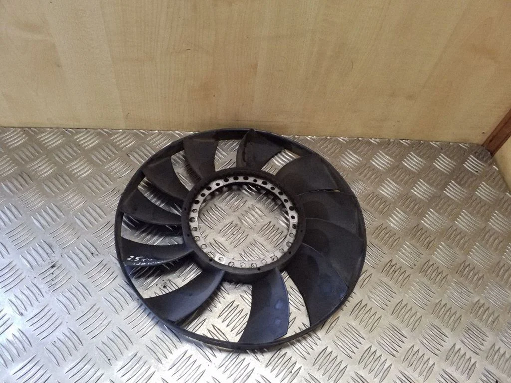 Ventilatora lāpstiņrats