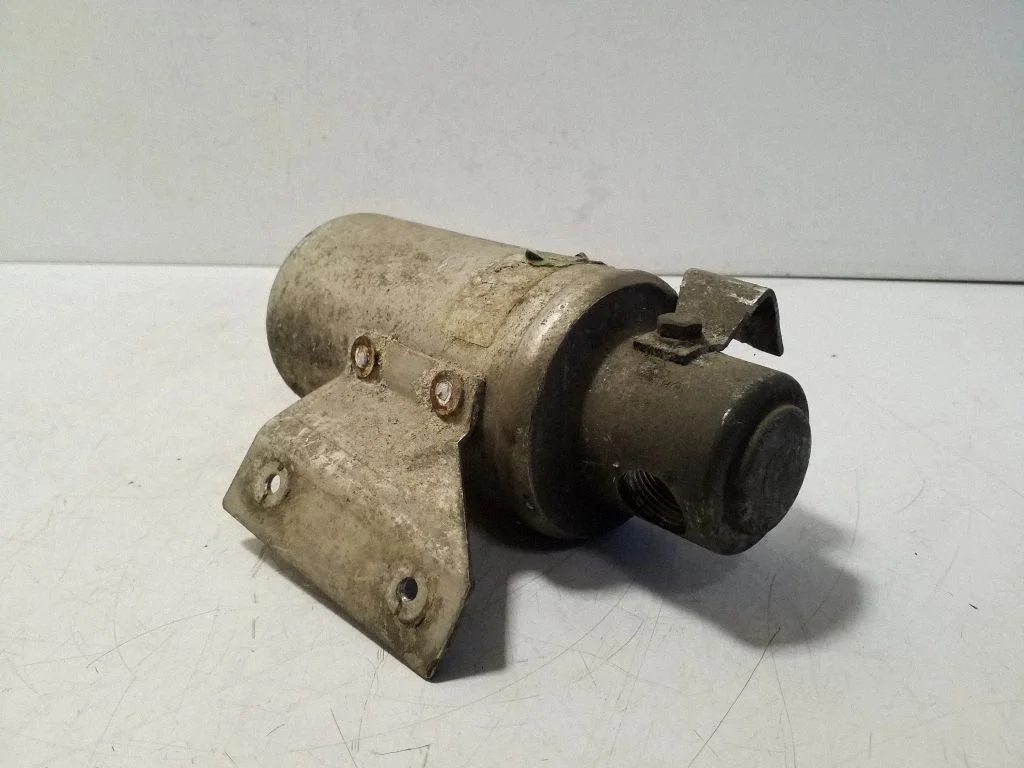 Air conditioning (A/C) air dryer 3A0820191