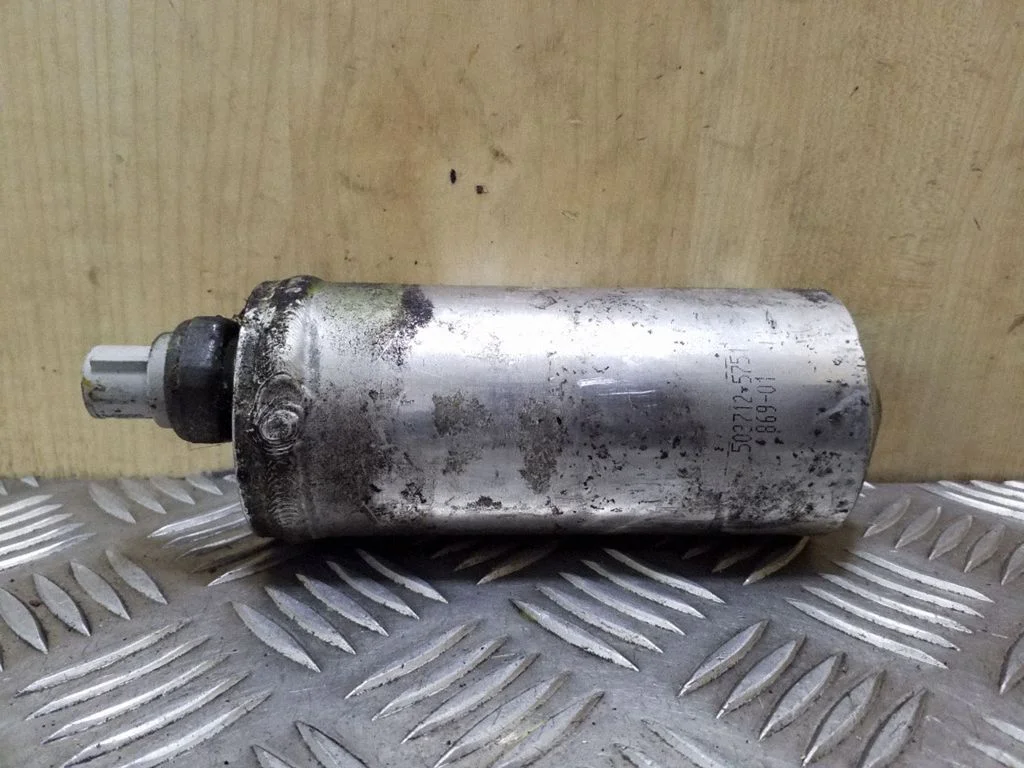 Air conditioning (A/C) air dryer 5037125751