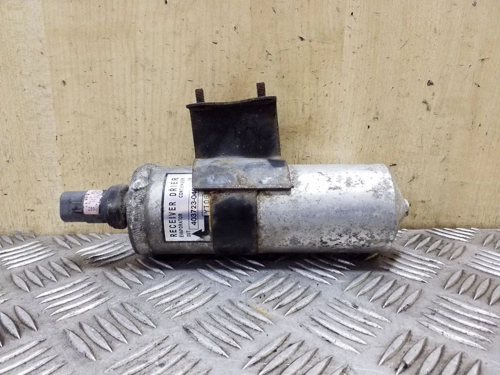 Air conditioning (A/C) air dryer 4037230400