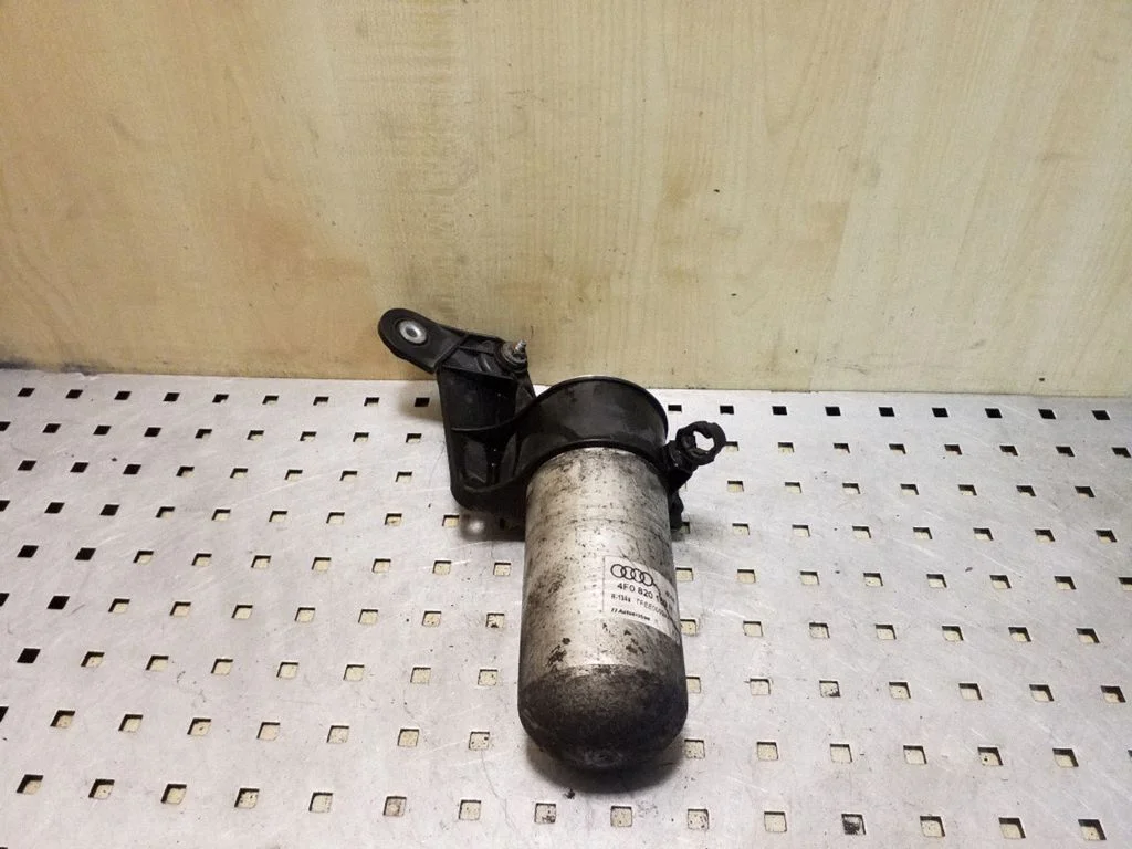 Air conditioning (A/C) air dryer 4F0820189H