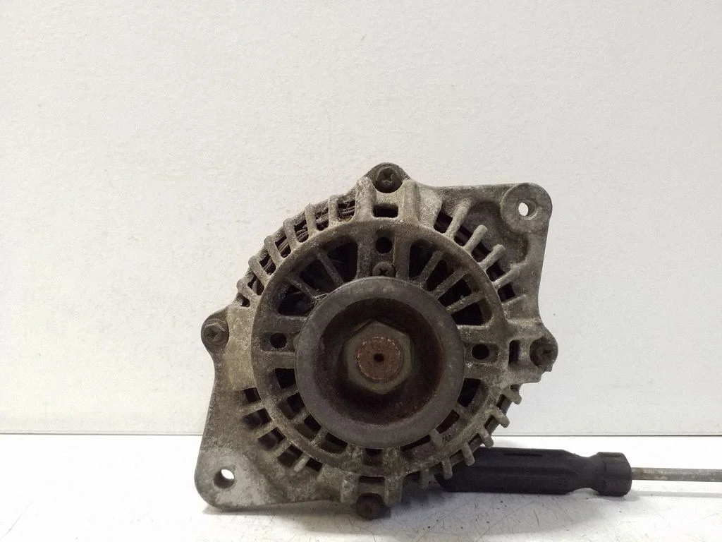 Generator/alternator 23700AA270