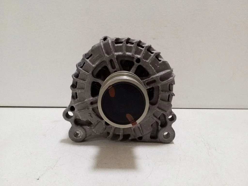 Generator/alternator 05E903026Q