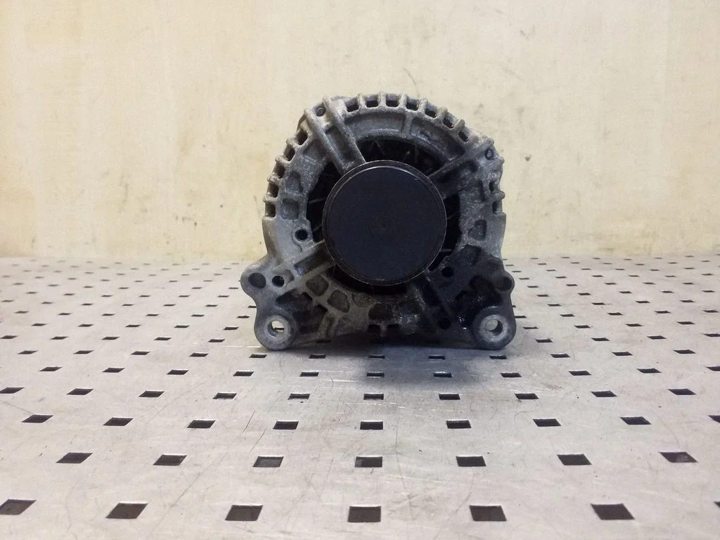 Generaator 06F903023F