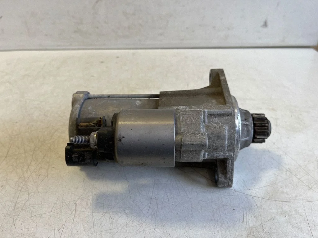 Starter 02E911022H