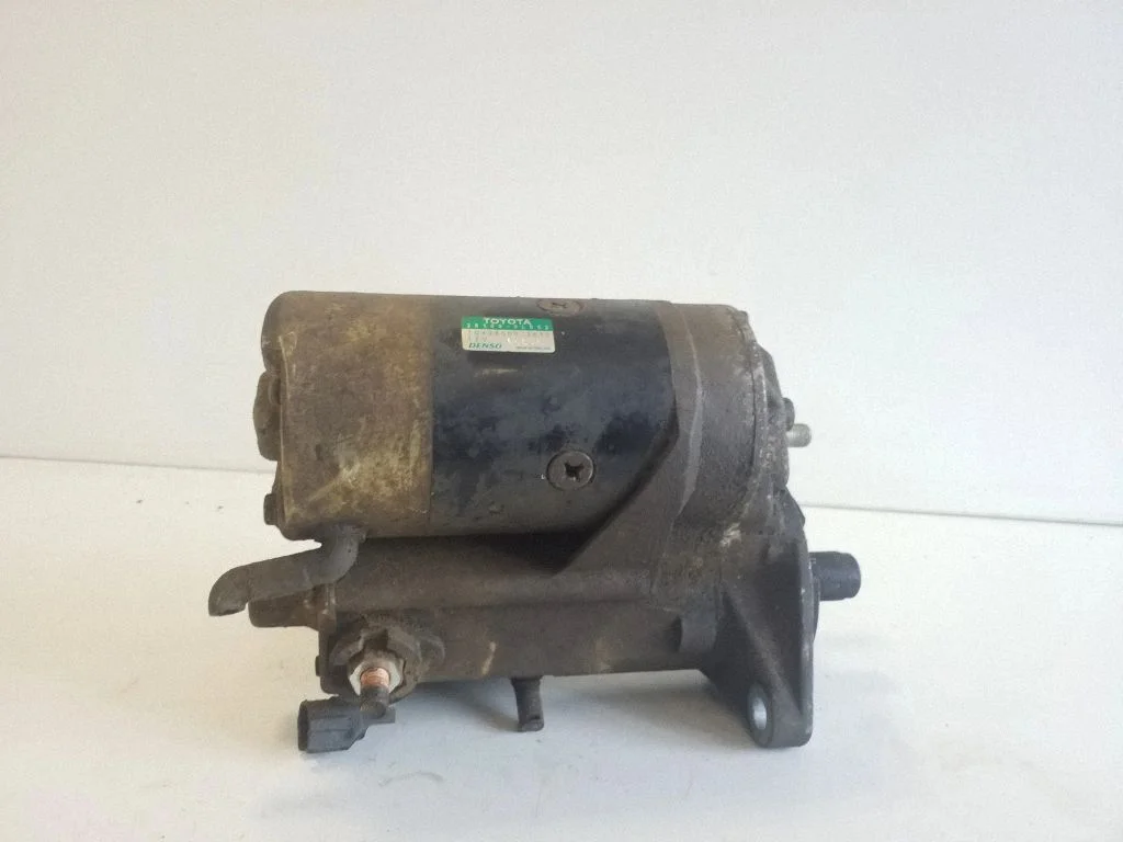 Starter motor 281000L052