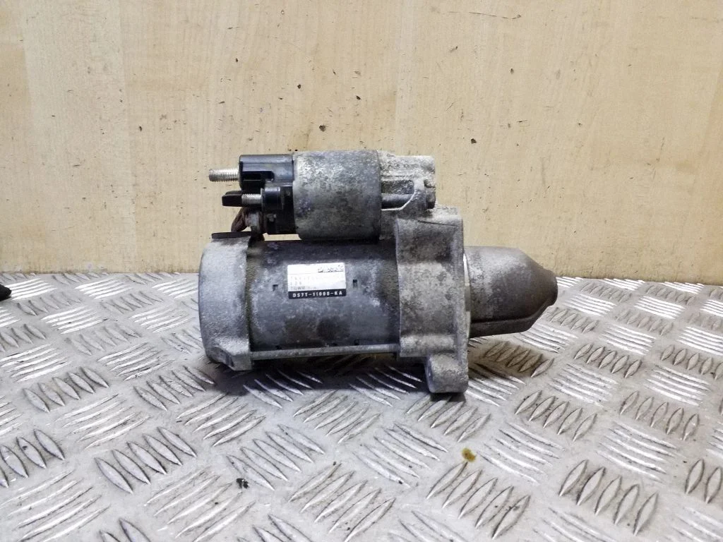 Starter motor DS7T11000KA