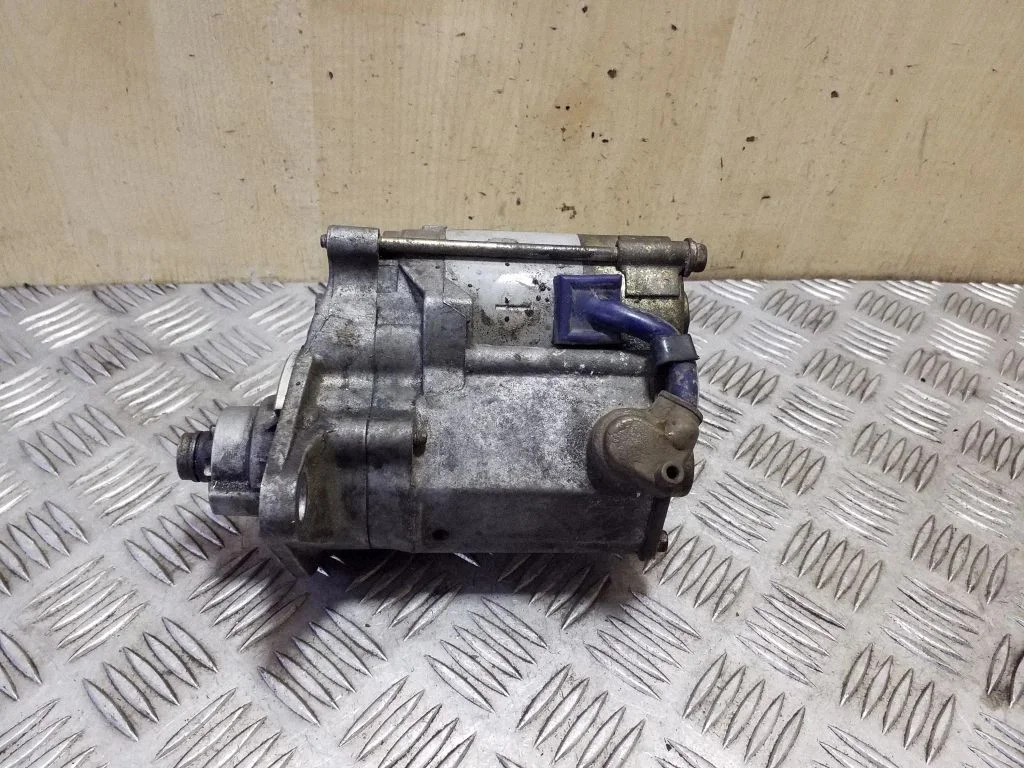 Starter motor 23300AA010
